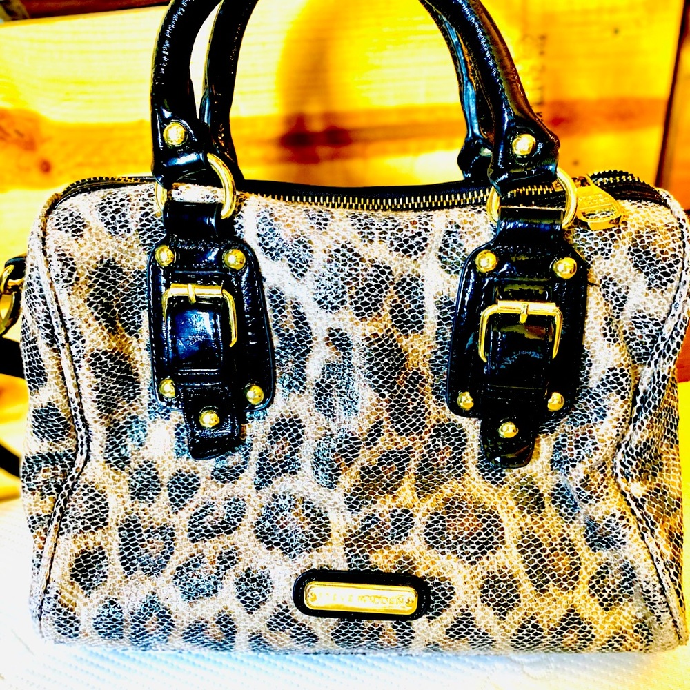 Steve Madden leopard shoulder bag or hand bag !